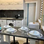 Nj Luxury And Apartment Warna
