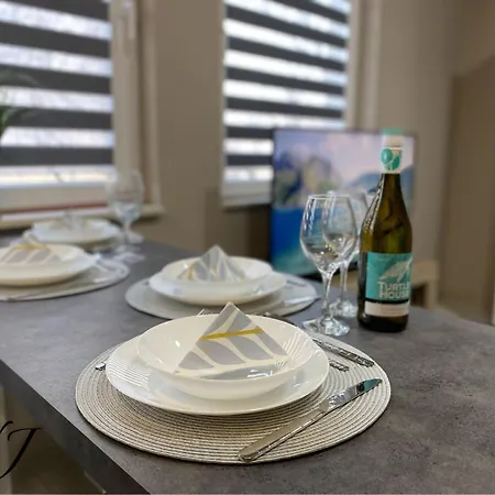 Nj Luxury And Апартаменти *