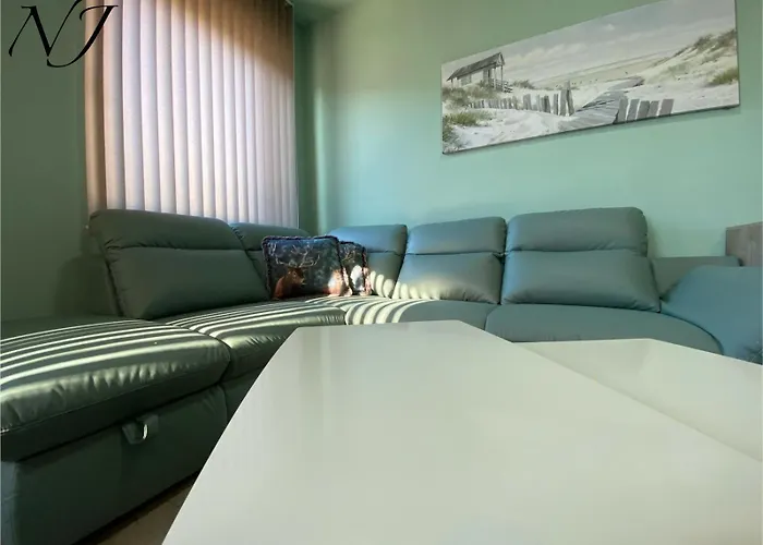 Nj Luxury And شقة فارنا