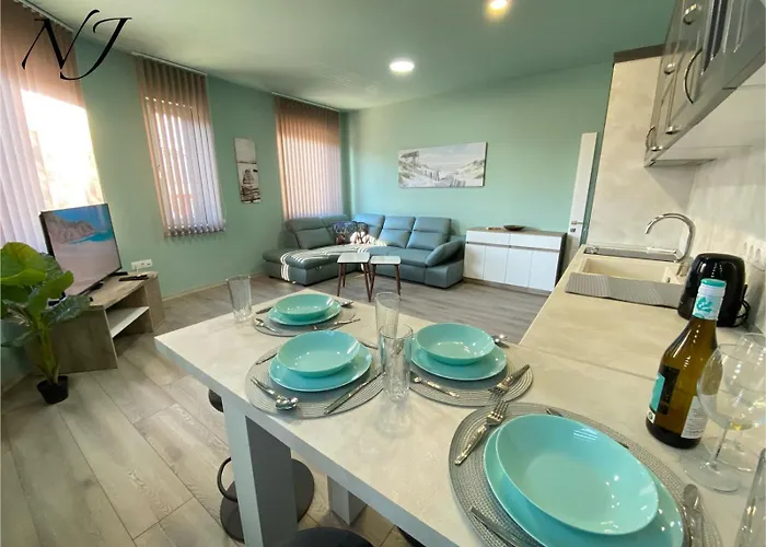 Nj Luxury And * فارنا